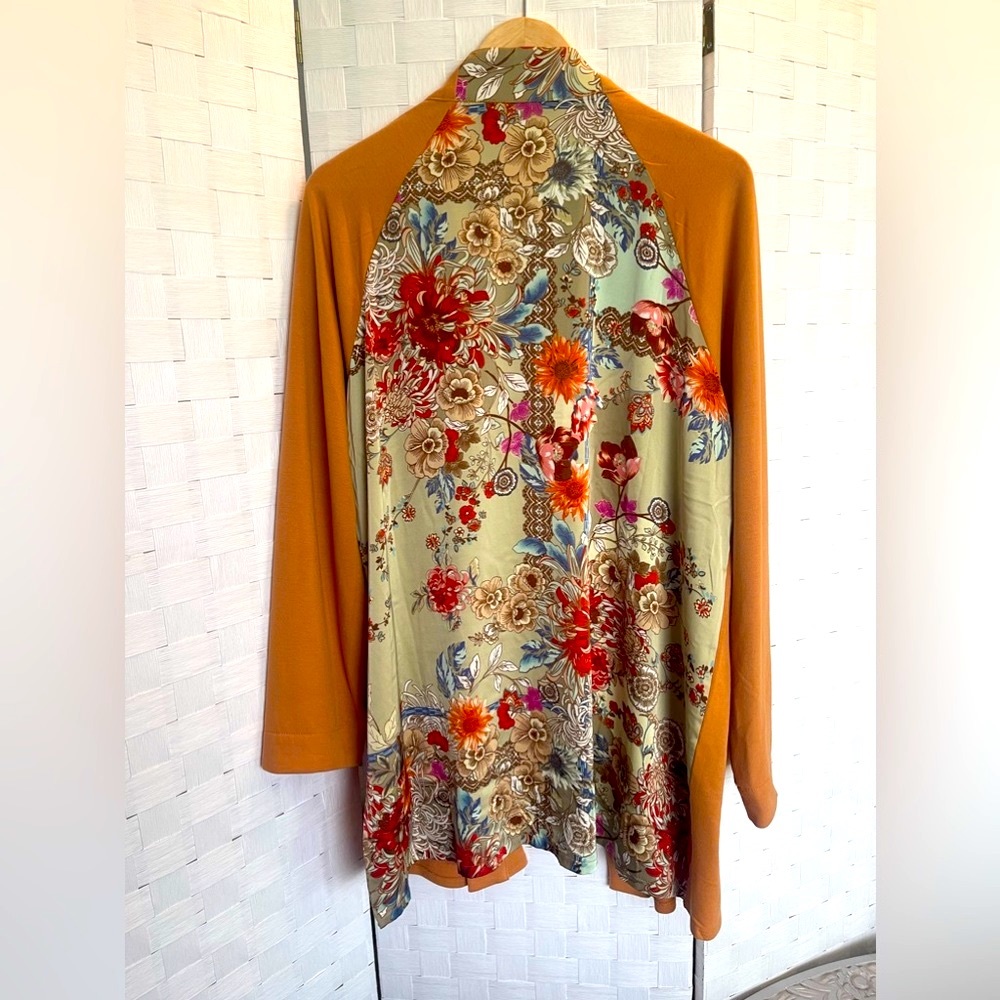 🧡Attitudes by Renee Boho Floral Kimono